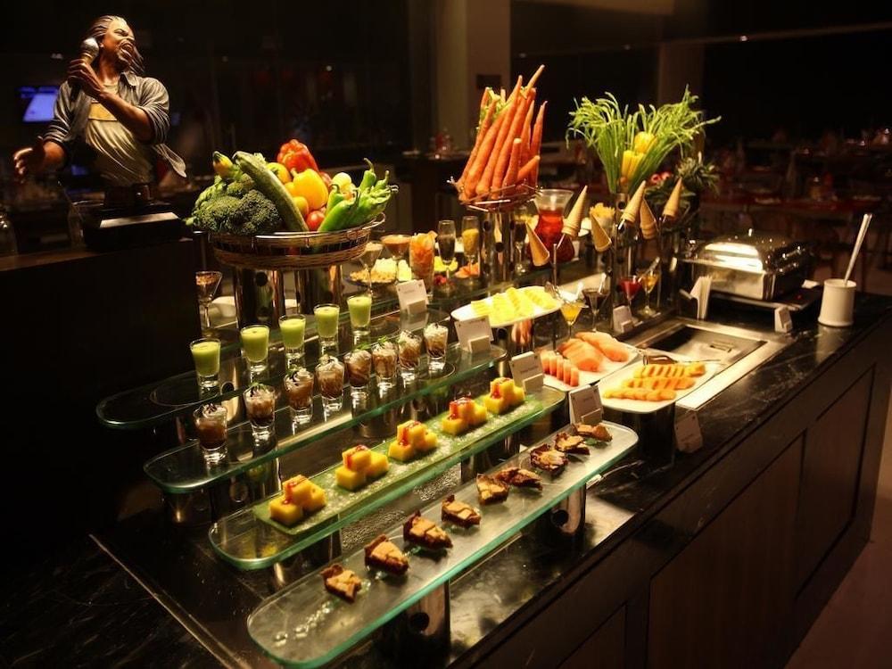 Keys Prima By Lemon Tree Hotels, Pimpri, Pune Exterior foto